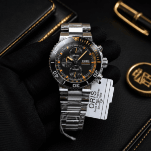 Oris Aquis Depth Gauge Chronograph Quartz Watch with Sapphire Glass